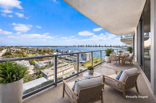 220 Lake Shore Drive N-1521, Lake Park, FL 33403