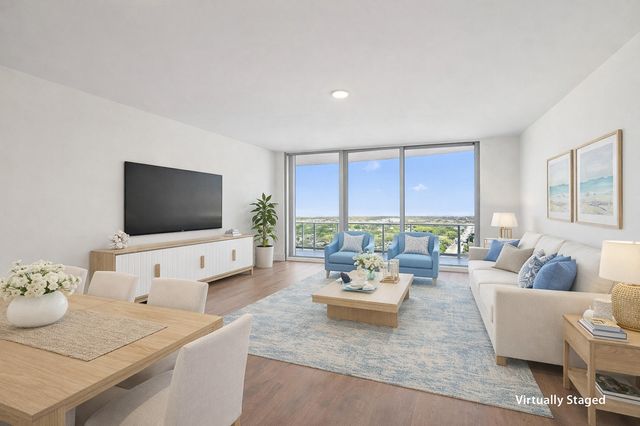 220 Lake Shore Drive N-1521, Lake Park, FL 33403