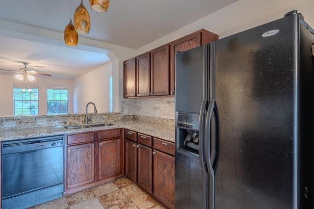 2727 Roaring Oaks Lane, Katy, TX 77449