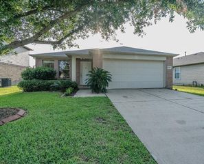 2727 Roaring Oaks Lane, Katy, TX 77449