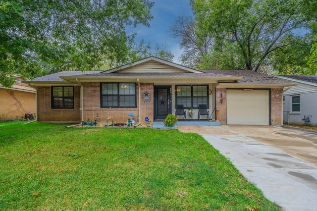 1938 Balla Way, Grand Prairie, TX 75051