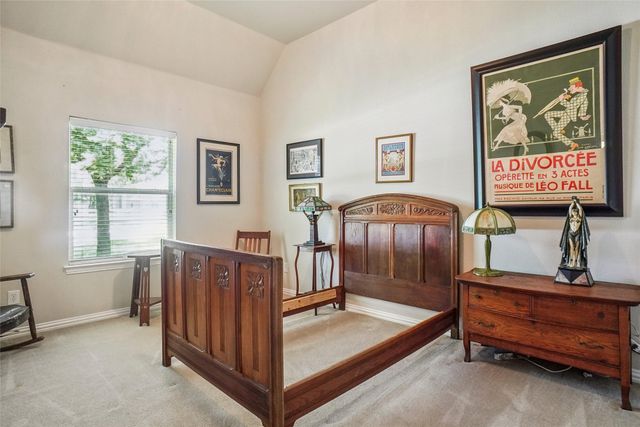 1100 Cogburn Court, Shady Shores, TX 76208