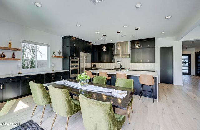 33930 N BORGATA Trail, San Tan Valley, AZ 85144