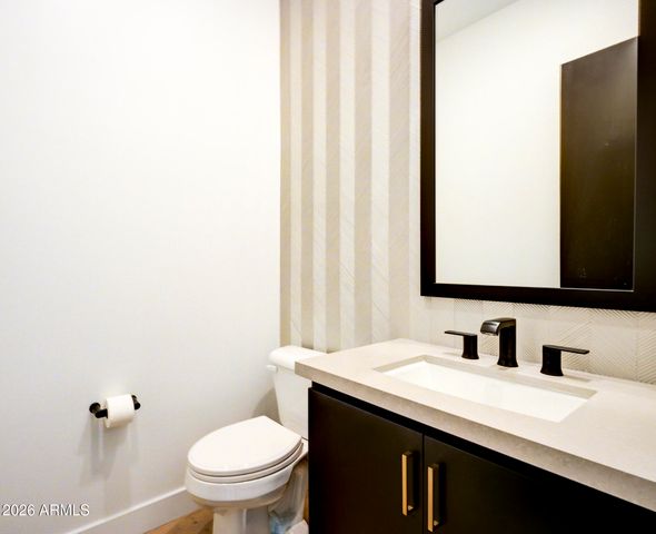 33930 N BORGATA Trail, San Tan Valley, AZ 85144