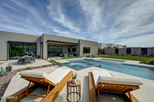 33930 N BORGATA Trail, San Tan Valley, AZ 85144