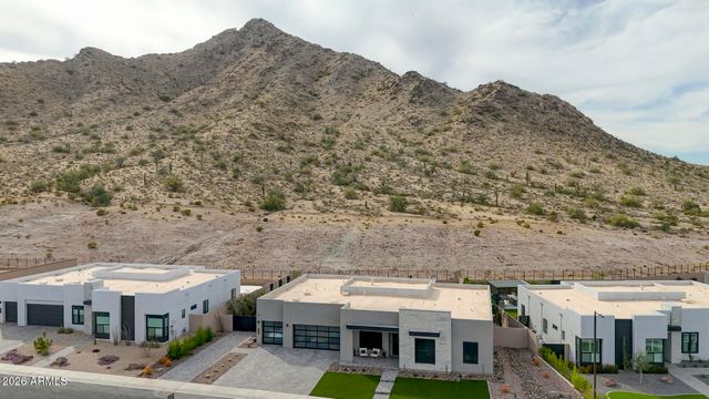 33930 N BORGATA Trail, San Tan Valley, AZ 85144