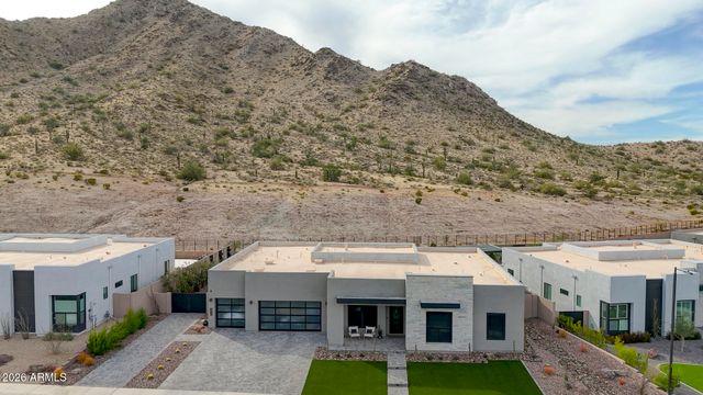 33930 N BORGATA Trail, San Tan Valley, AZ 85144