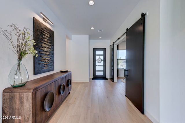 33930 N BORGATA Trail, San Tan Valley, AZ 85144