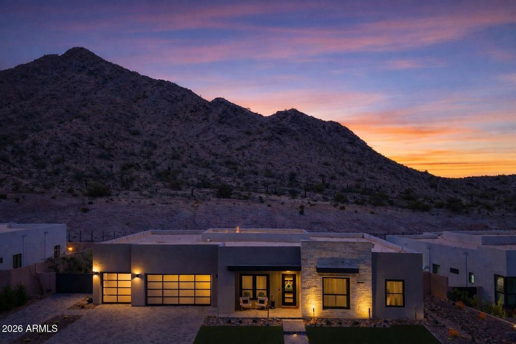 33930 N BORGATA Trail, San Tan Valley, AZ 85144