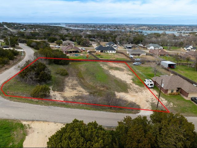 4003 Seminole Trail, Granbury, TX 76048