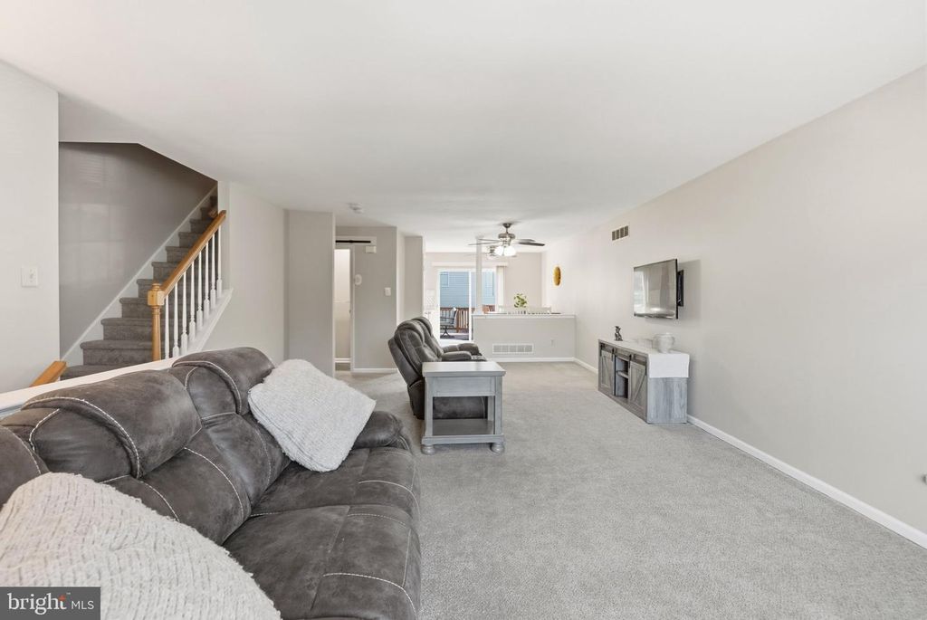 163 STRAWBERRY LN, PERKASIE, PA 18944 — photo 5