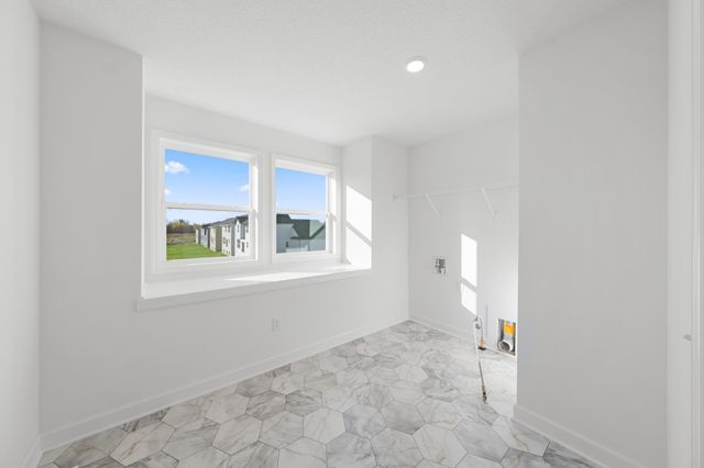 18574 Lincoln Street NW, Elk River, MN 55330