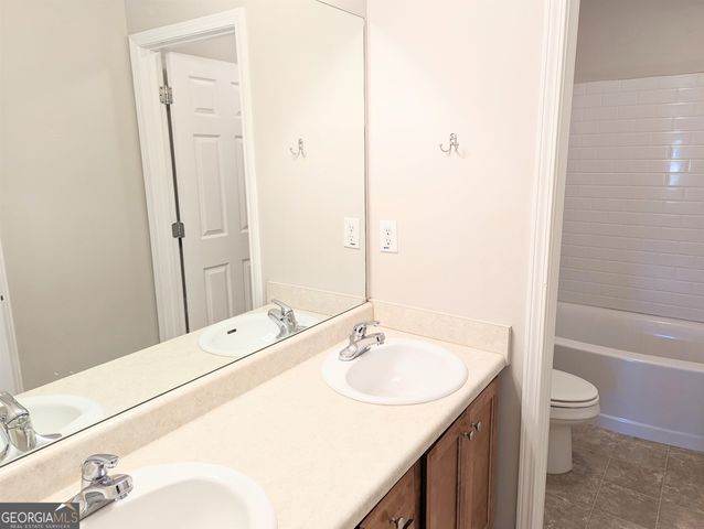 1248 Nottley Drive, Locust Grove, GA 30248