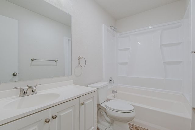 17959 Valley Knoll Drive, Houston, TX 77084