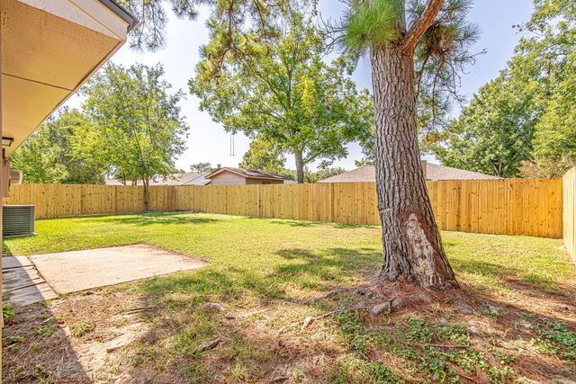 17959 Valley Knoll Drive, Houston, TX 77084