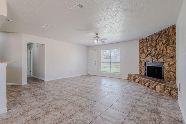 17959 Valley Knoll Drive, Houston, TX 77084