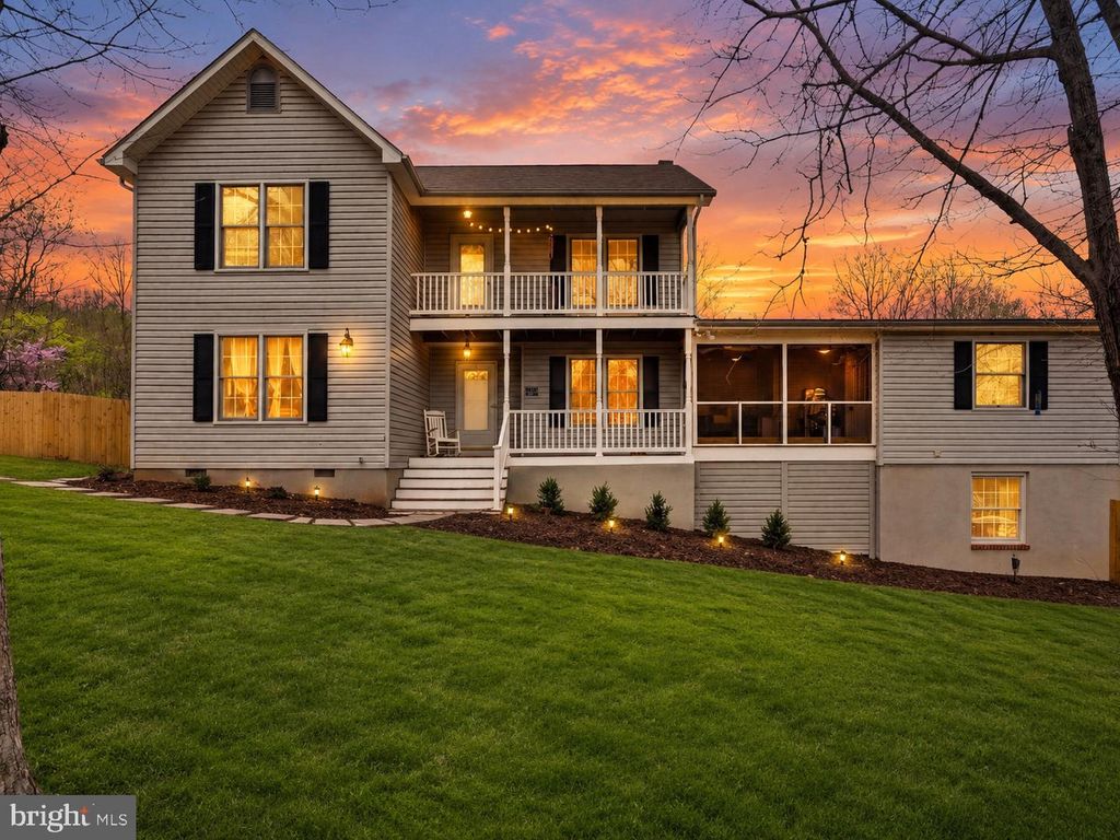 3608 N RED OAK LN, Delaplane, VA 20144
