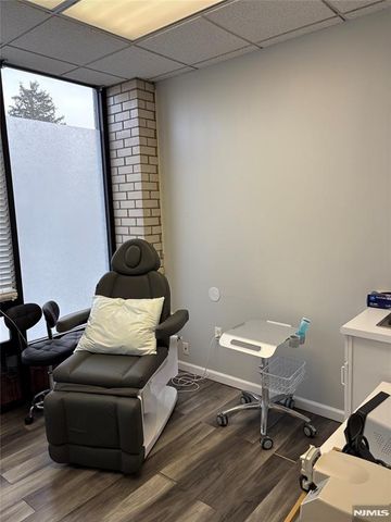 47 Orient, Rutherford, NJ 07070