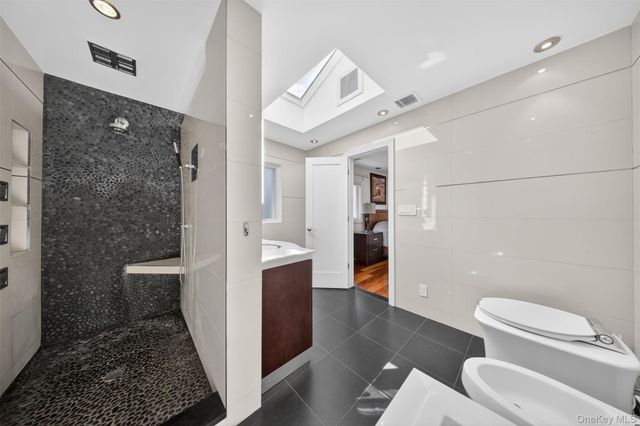 2826 215th Street, Bayside, NY 11360