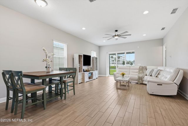 385 RUM RUNNER Way, St. Johns, FL 32259