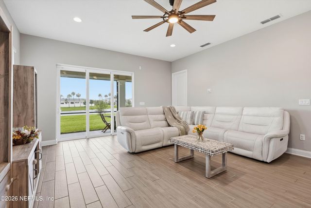 385 RUM RUNNER Way, St. Johns, FL 32259