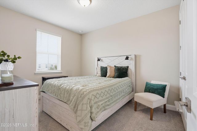 385 RUM RUNNER Way, St. Johns, FL 32259
