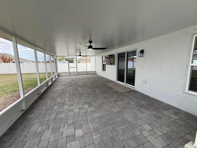 949 SW Fisherman Avenue, Port St. Lucie, Port St Lucie, FL 34953