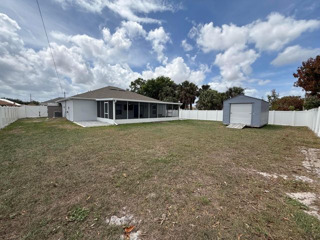 949 SW Fisherman Avenue, Port St. Lucie, Port St Lucie, FL 34953