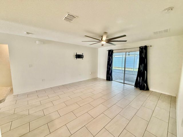 949 SW Fisherman Avenue, Port St. Lucie, Port St Lucie, FL 34953