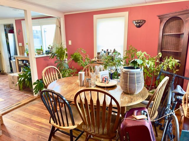 8 Fox Point, Boston, MA 02125