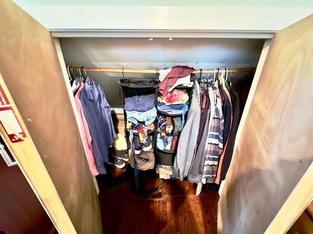 8 Fox Point, Boston, MA 02125