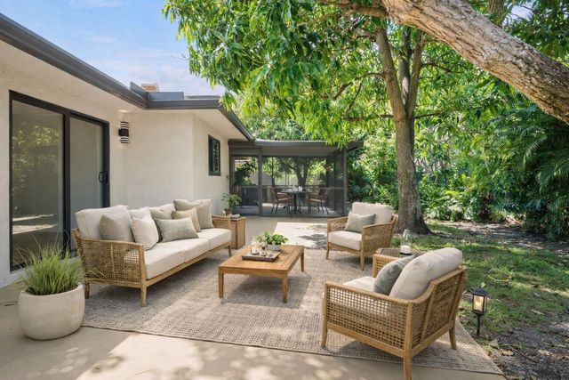 1820 17th Court N, Lake Worth Beach, FL 33460