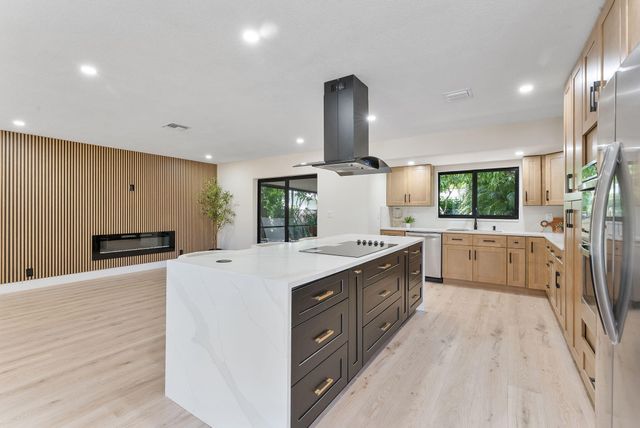 1820 17th Court N, Lake Worth Beach, FL 33460