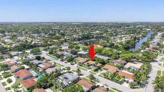 1820 17th Court N, Lake Worth Beach, FL 33460