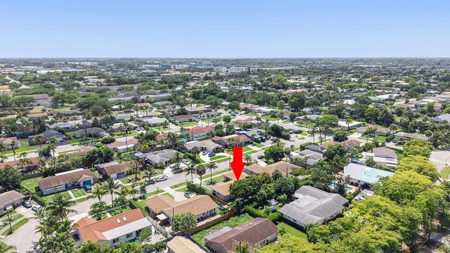 1820 17th Court N, Lake Worth Beach, FL 33460