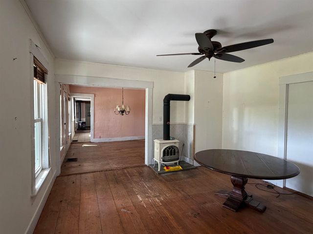 397 River Street, Chester, VT 05143