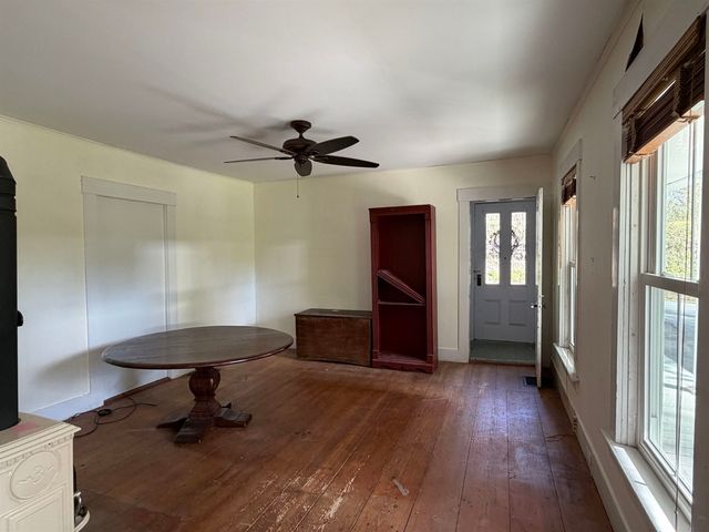 397 River Street, Chester, VT 05143