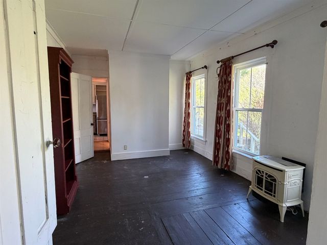 397 River Street, Chester, VT 05143