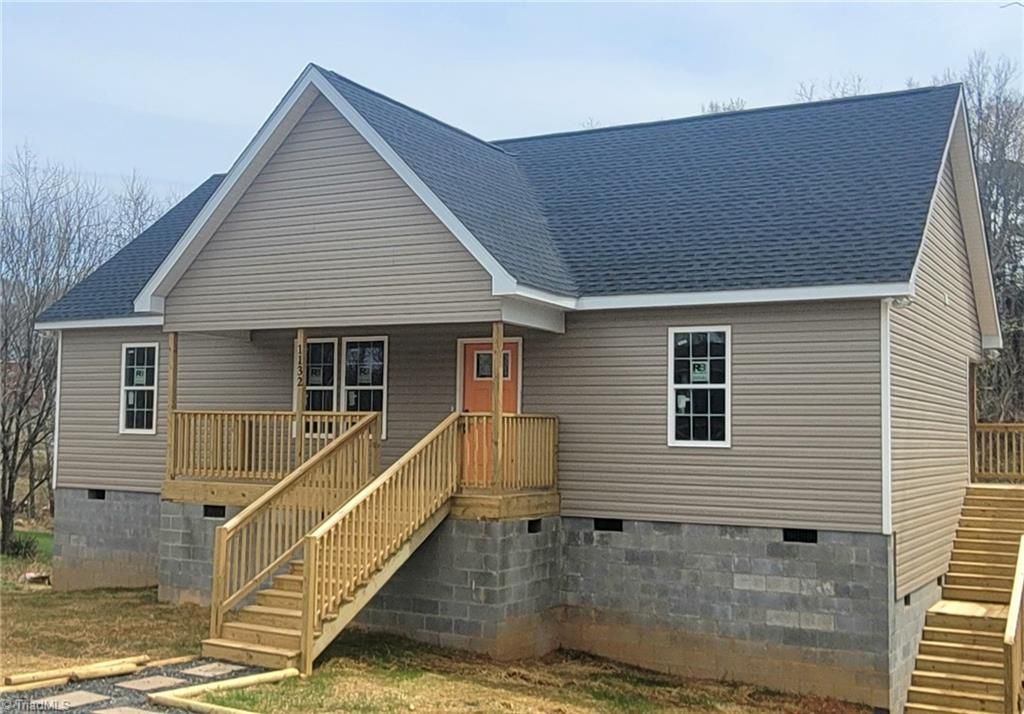 1132 Irving Avenue, Eden, NC 27288