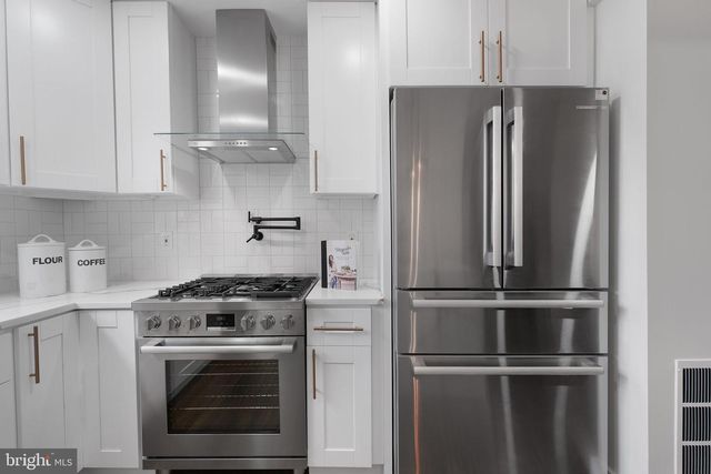 133 INGRAHAM ST NW, Washington, DC 20011