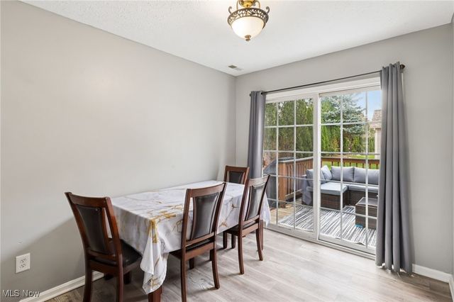 16087 Primrose Circle, Middleburg Heights, OH 44130