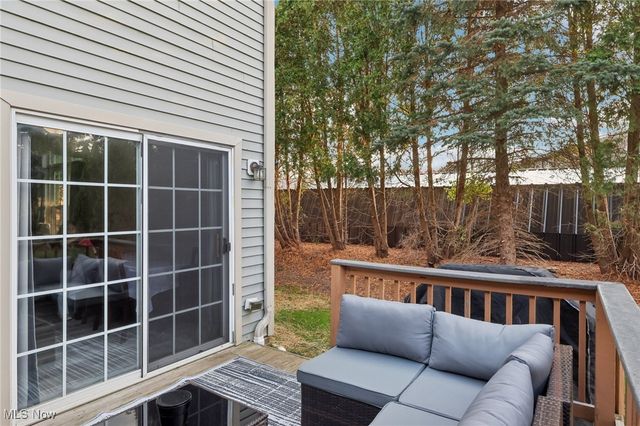 16087 Primrose Circle, Middleburg Heights, OH 44130