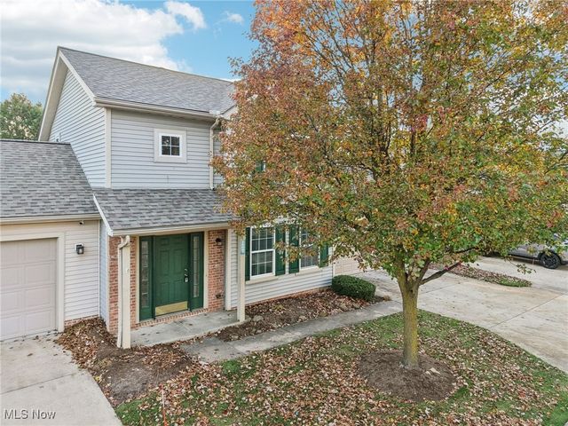 16087 Primrose Circle, Middleburg Heights, OH 44130