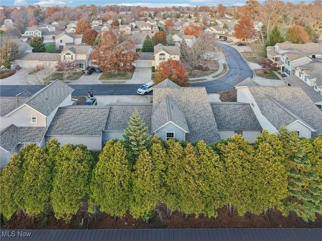 16087 Primrose Circle, Middleburg Heights, OH 44130