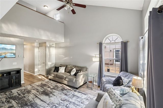 16087 Primrose Circle, Middleburg Heights, OH 44130