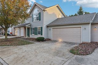 16087 Primrose Circle, Middleburg Heights, OH 44130