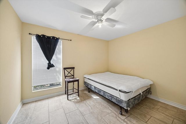 12905 Woodforest Boulevard 201, Houston, TX 77015