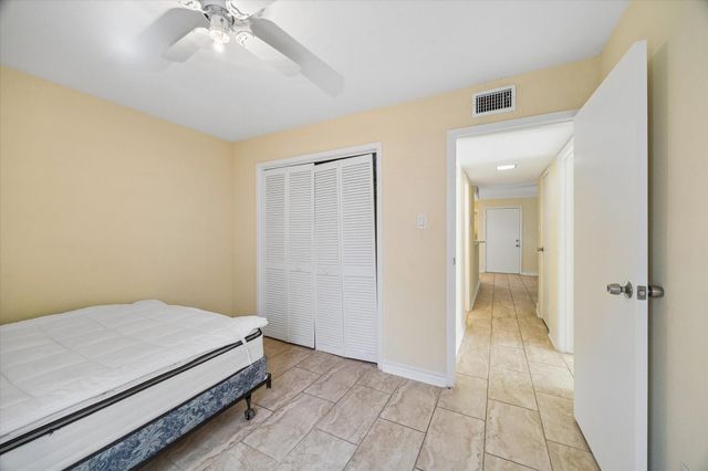 12905 Woodforest Boulevard 201, Houston, TX 77015