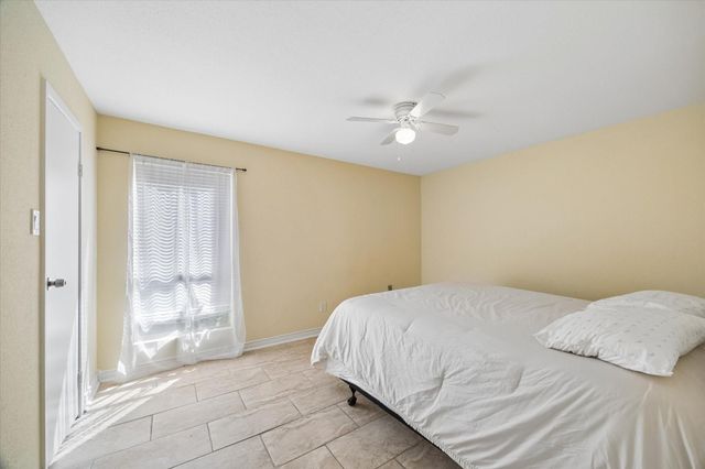 12905 Woodforest Boulevard 201, Houston, TX 77015