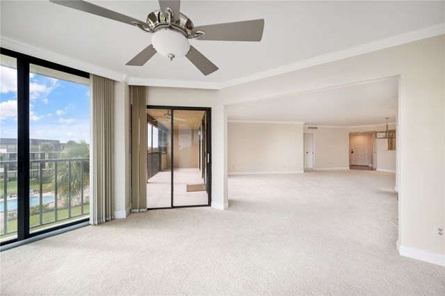 1821 Mooringline Drive PH-D, Vero Beach, FL 32963